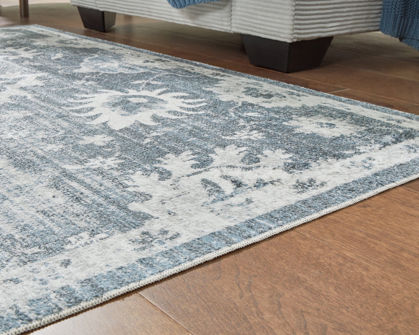 Avanworths Rug - Tampa Furniture Outlet