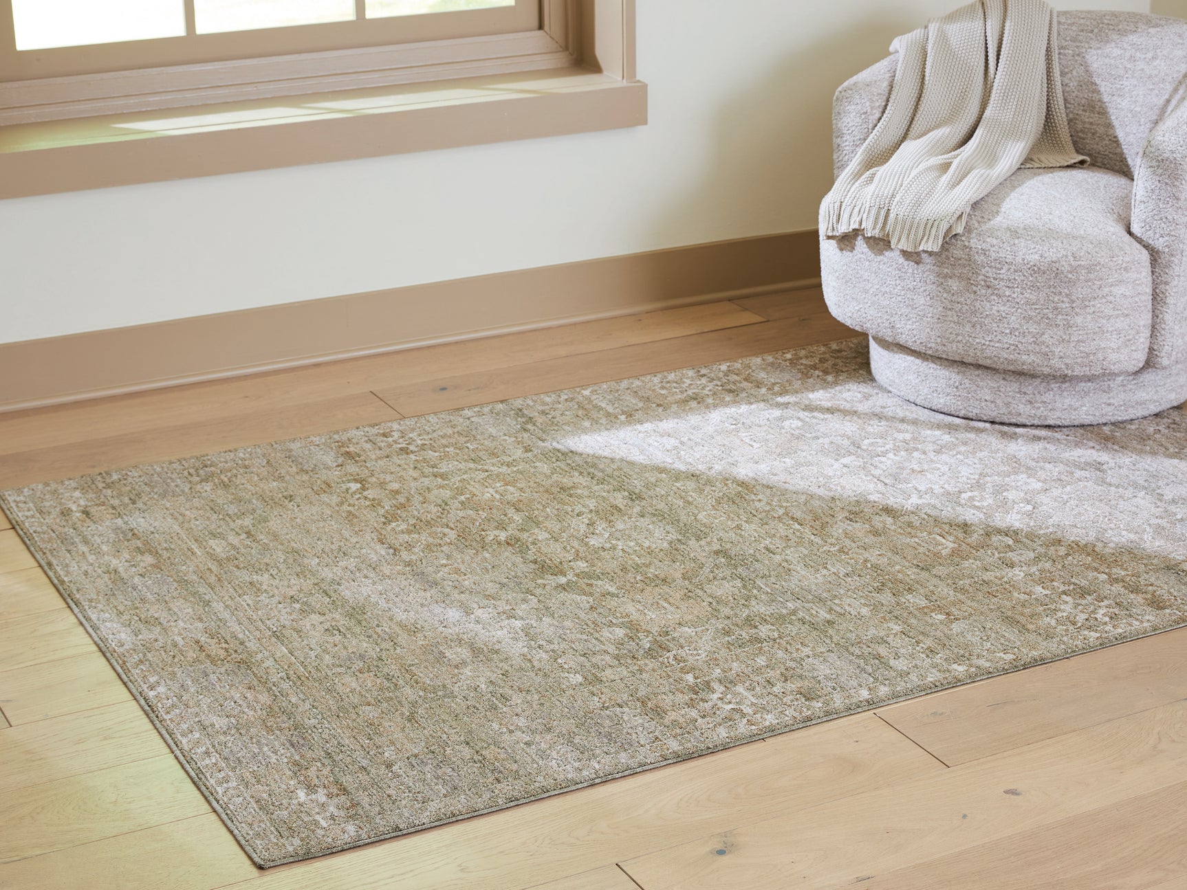 Neroham Rug - Tampa Furniture Outlet