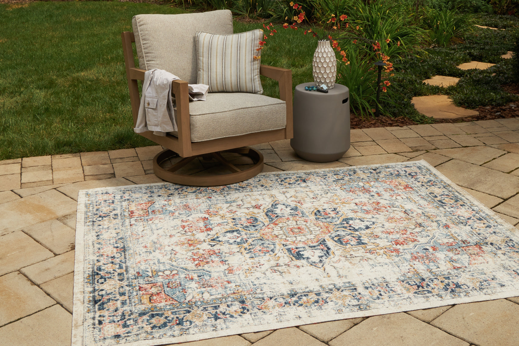 Tampa Furniture Outlet - Ashley Furniture - Jarrpage Rug - 5' x 7' Rug / Multi - R900092