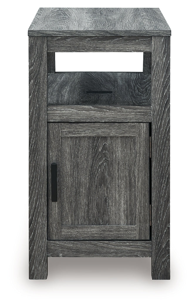 Fendenmore Chairside End Table - Tampa Furniture Outlet