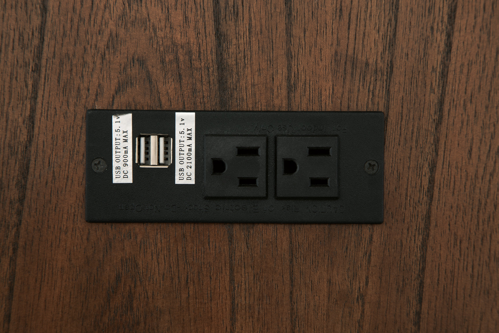 Treytown Chairside End Table - Tampa Furniture Outlet