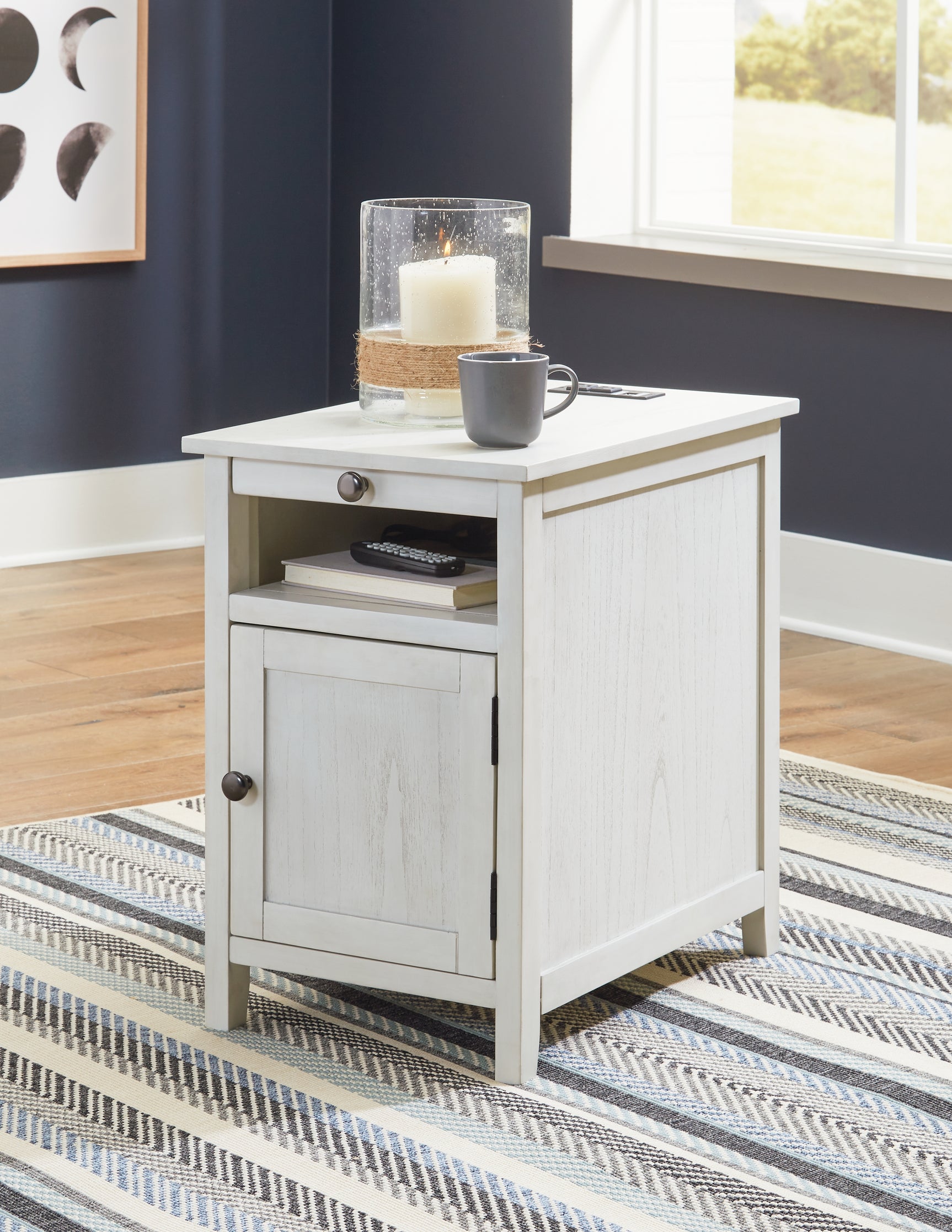 Treytown Chairside End Table - Tampa Furniture Outlet