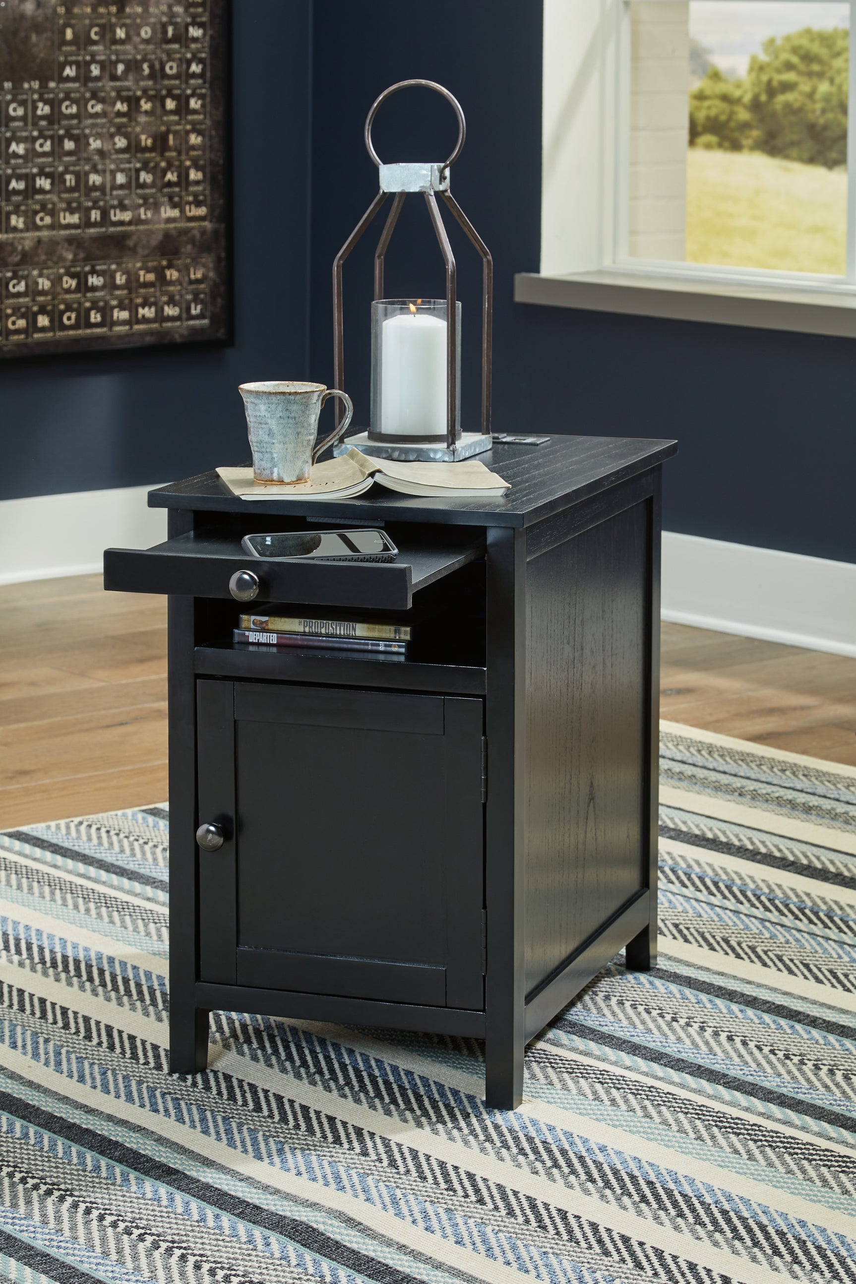 Treytown Chairside End Table - Tampa Furniture Outlet