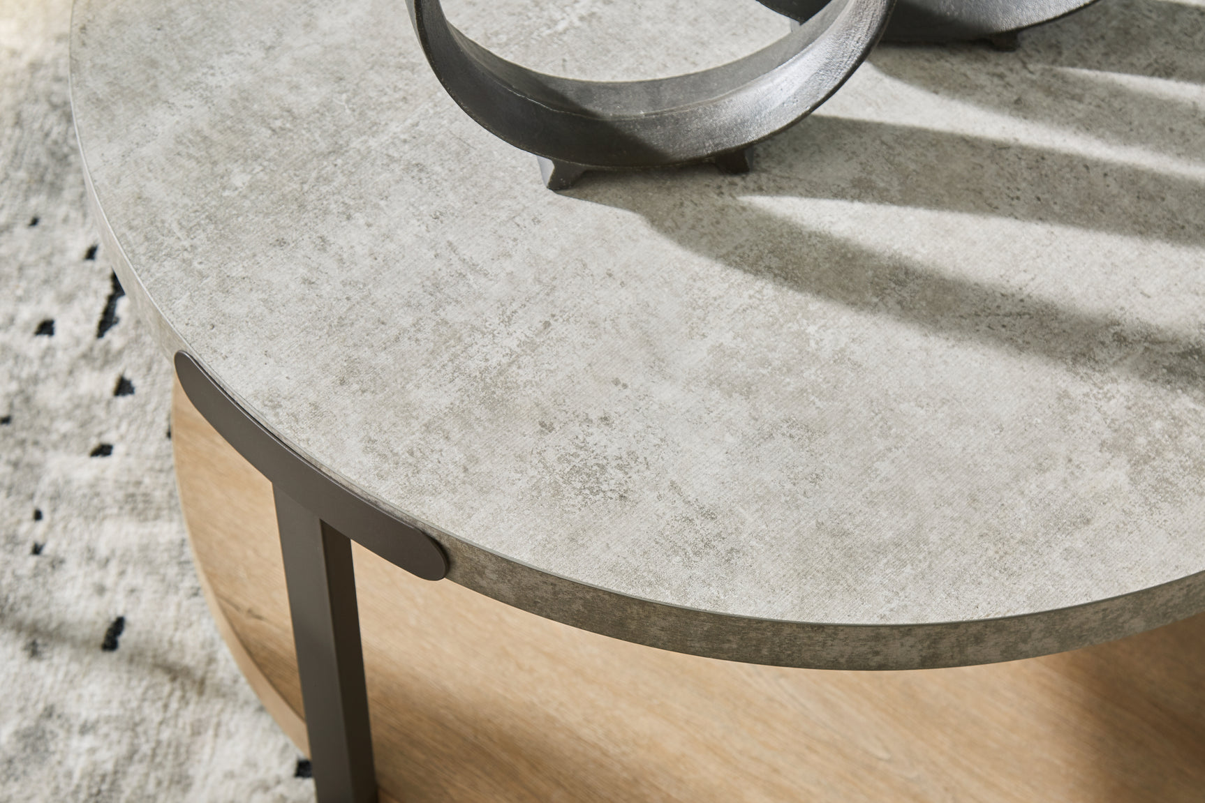 Darthurst Table (Set of 3) - Tampa Furniture Outlet