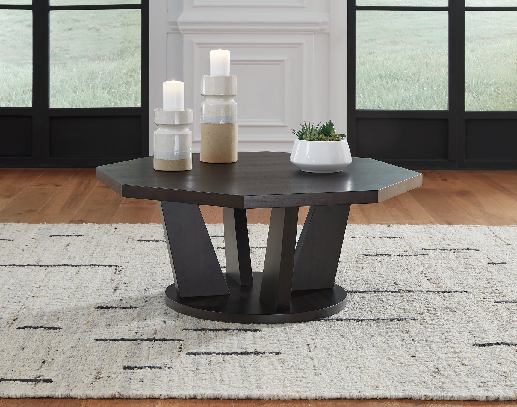 Chasinfield Coffee Table - Tampa Furniture Outlet