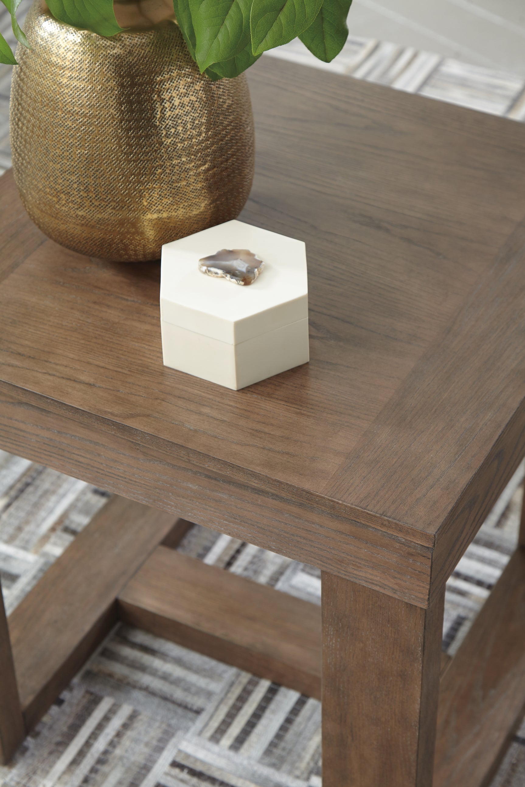 Cariton End Table - Tampa Furniture Outlet