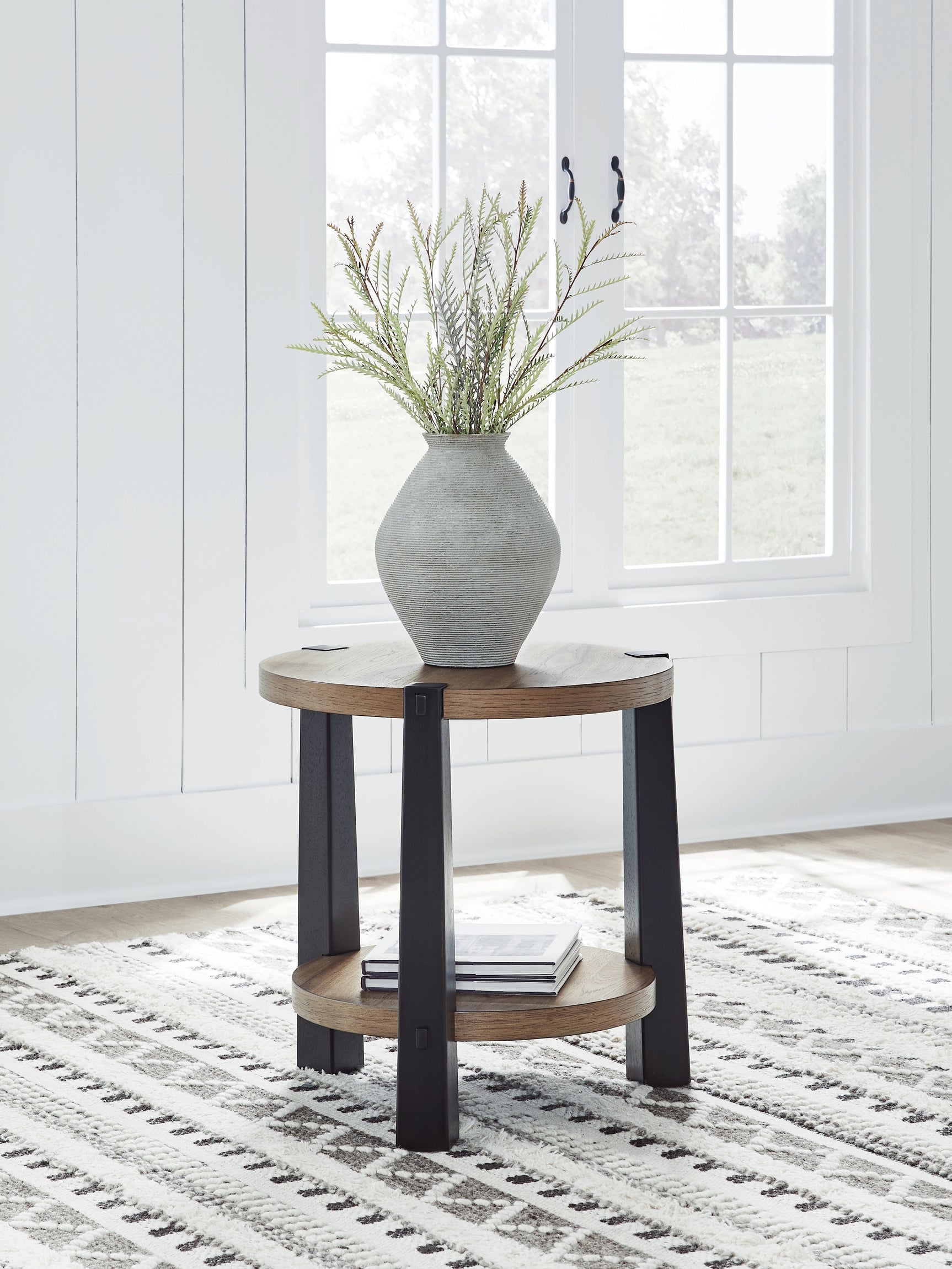Tampa Furniture Outlet - Ashley Furniture - Ridgester End Table - Round End Table - T518-6