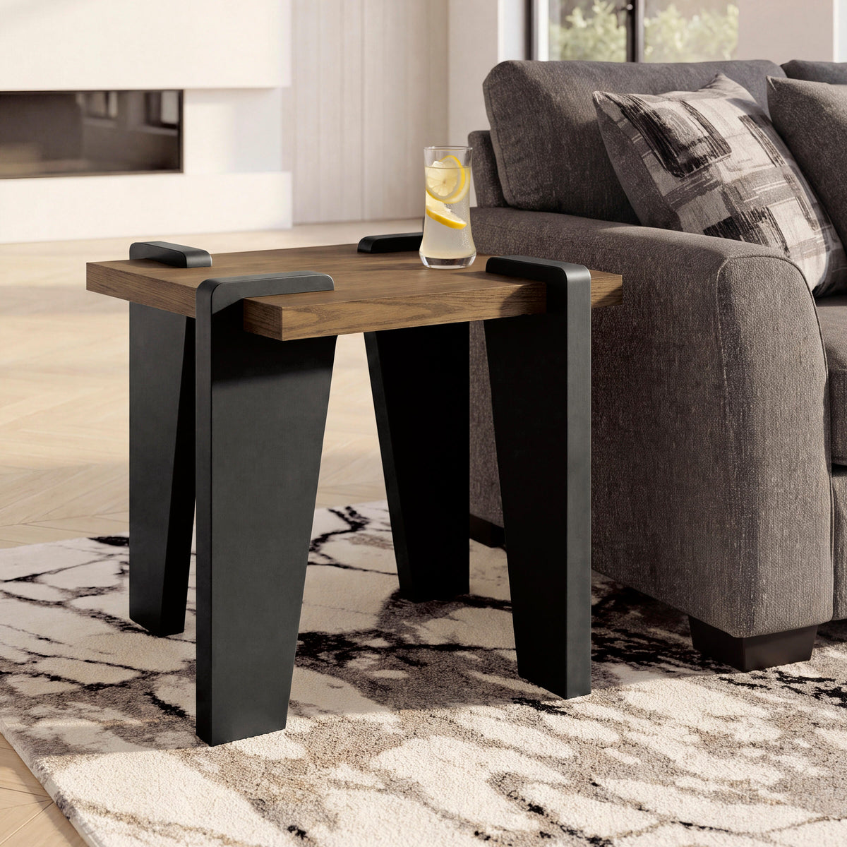 Tampa Furniture Outlet - Ashley Furniture - Weathermore End Table - Square End Table - T531-2