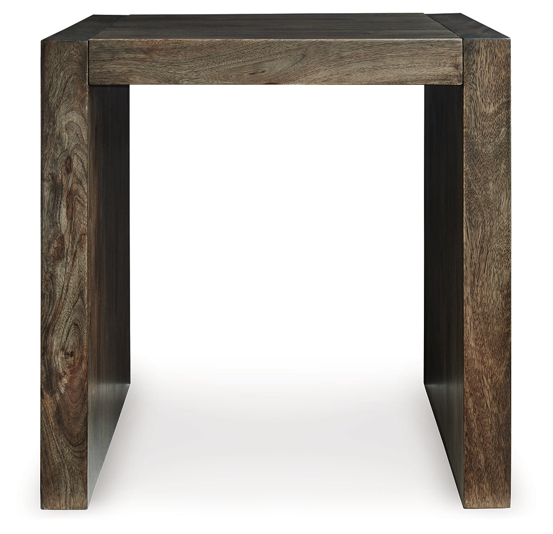 Dreggan End Table - Tampa Furniture Outlet