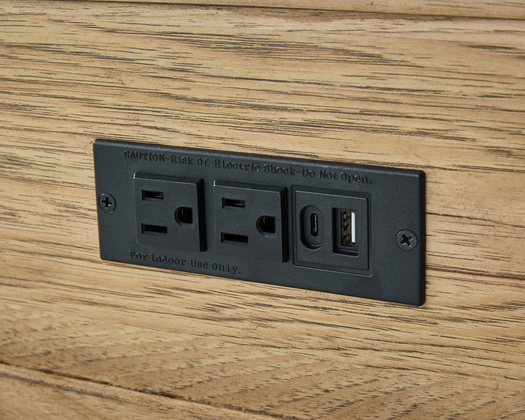 Sharlance End Table - Tampa Furniture Outlet