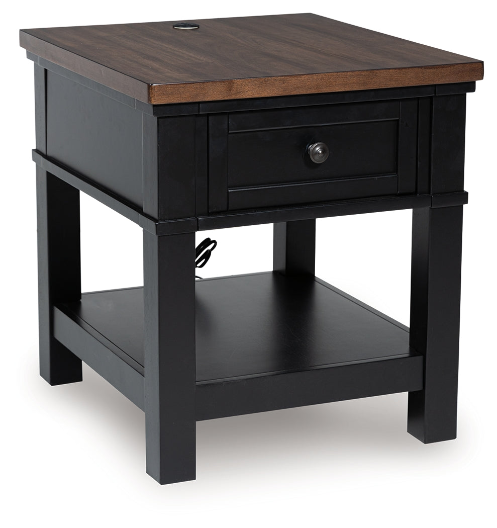 Wildenauer End Table - Tampa Furniture Outlet