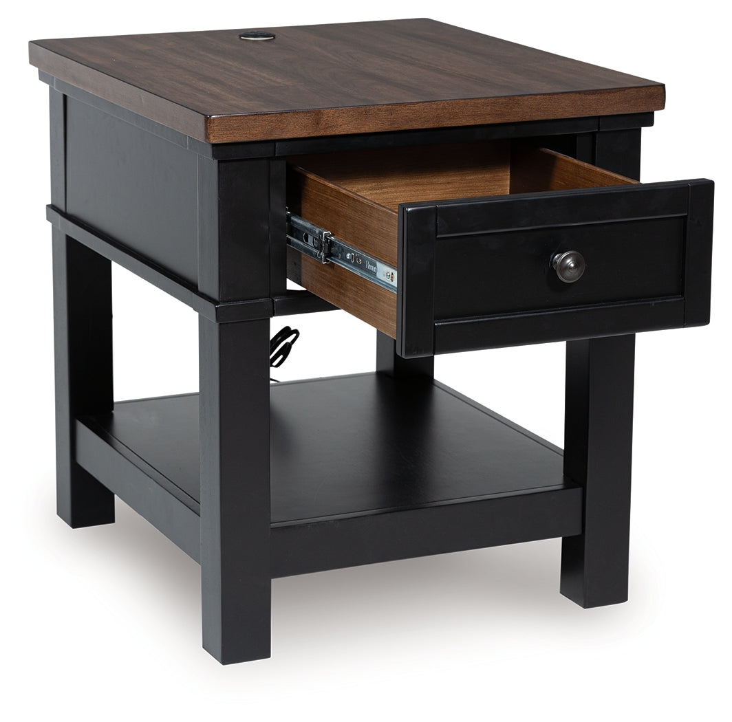Wildenauer End Table - Tampa Furniture Outlet