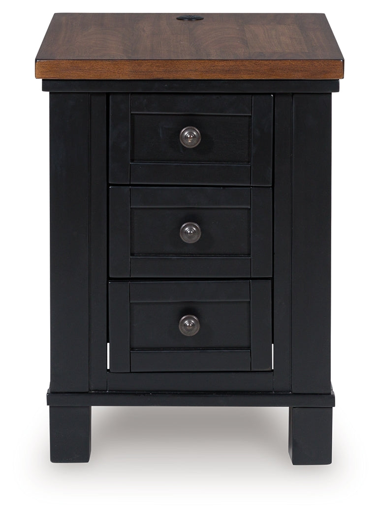 Wildenauer Chairside End Table - Tampa Furniture Outlet
