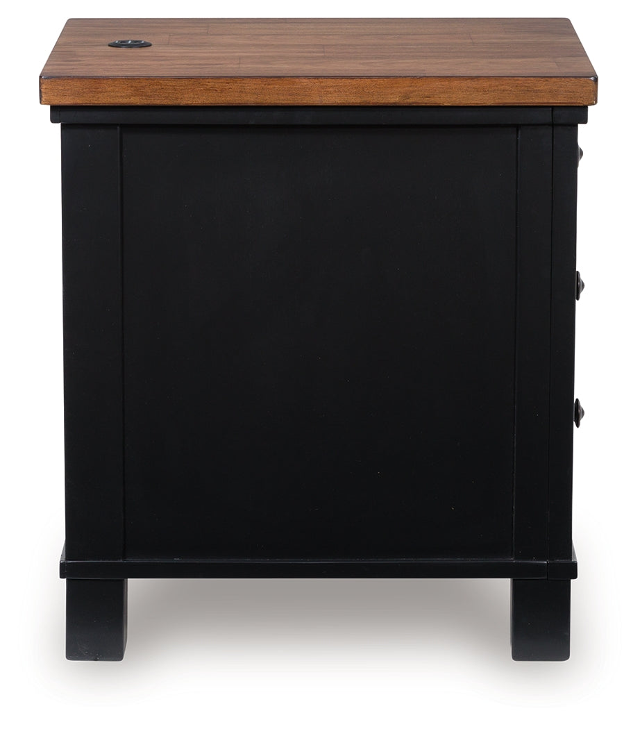 Wildenauer Chairside End Table - Tampa Furniture Outlet