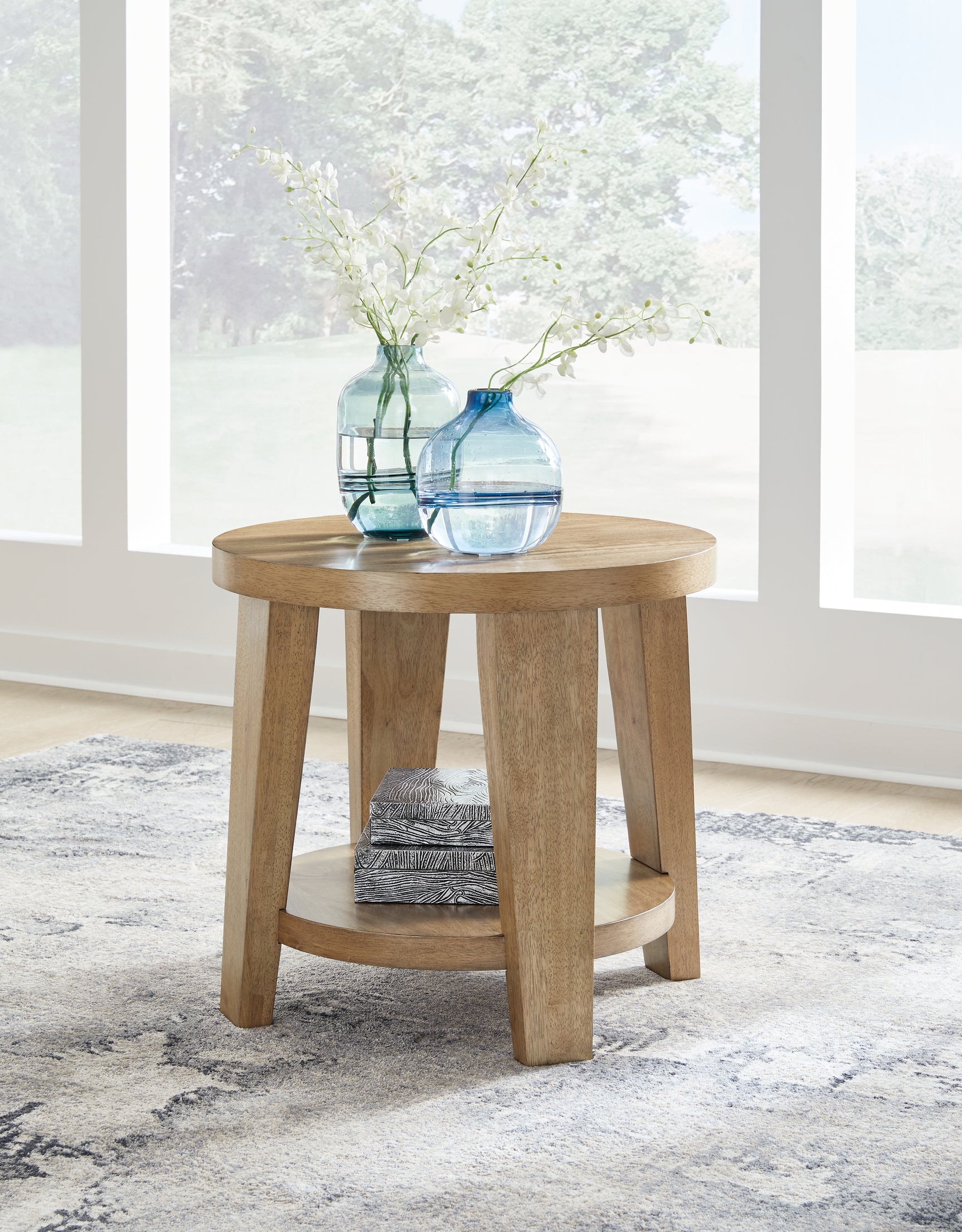 Tampa Furniture Outlet - Ashley Furniture - Kristiland End Table - Round End Table / Light Brown - T674-6