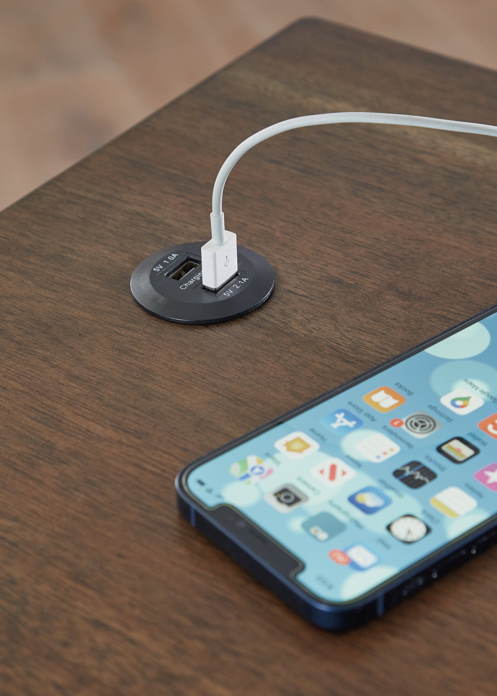 Moriville Chairside End Table - Tampa Furniture Outlet