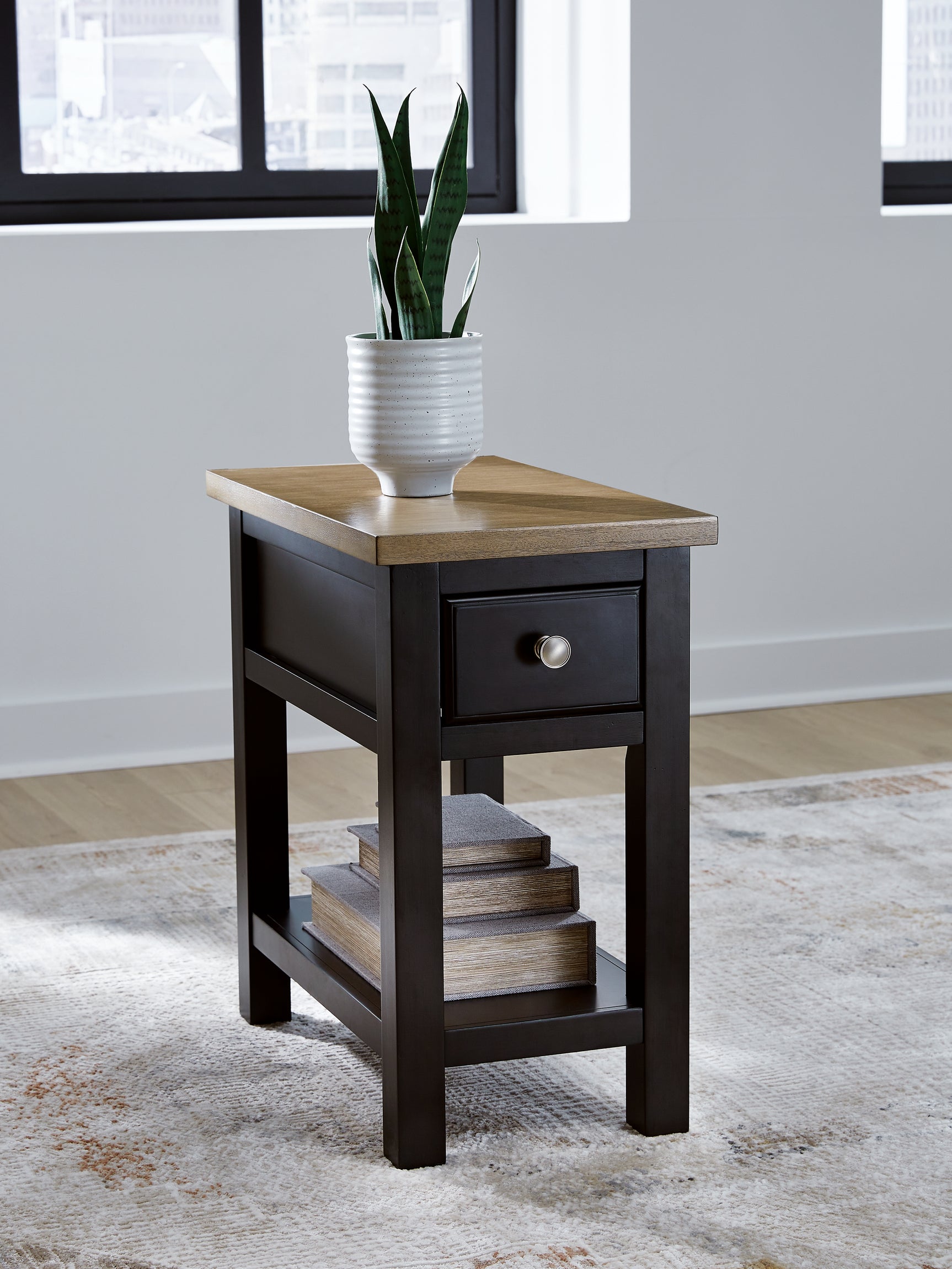 Drazmine Chairside End Table - Tampa Furniture Outlet