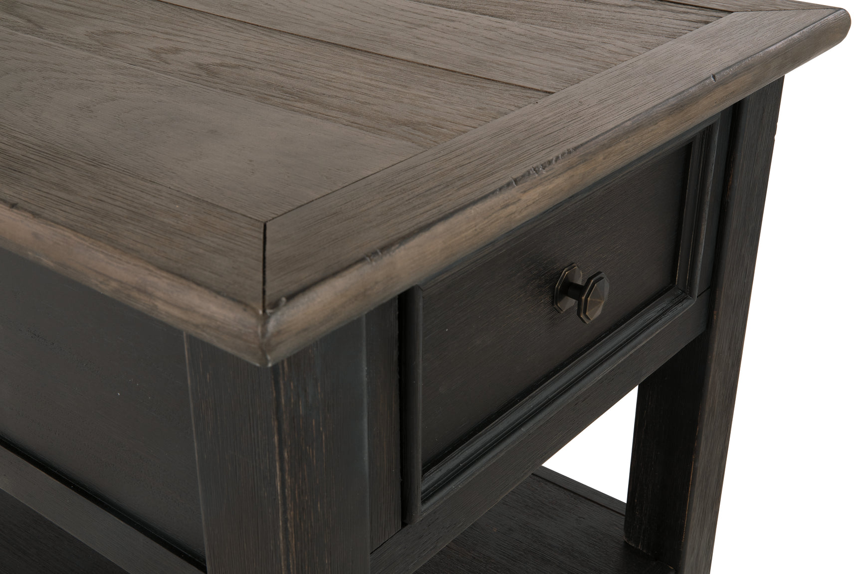 Tyler Creek End Table - Tampa Furniture Outlet