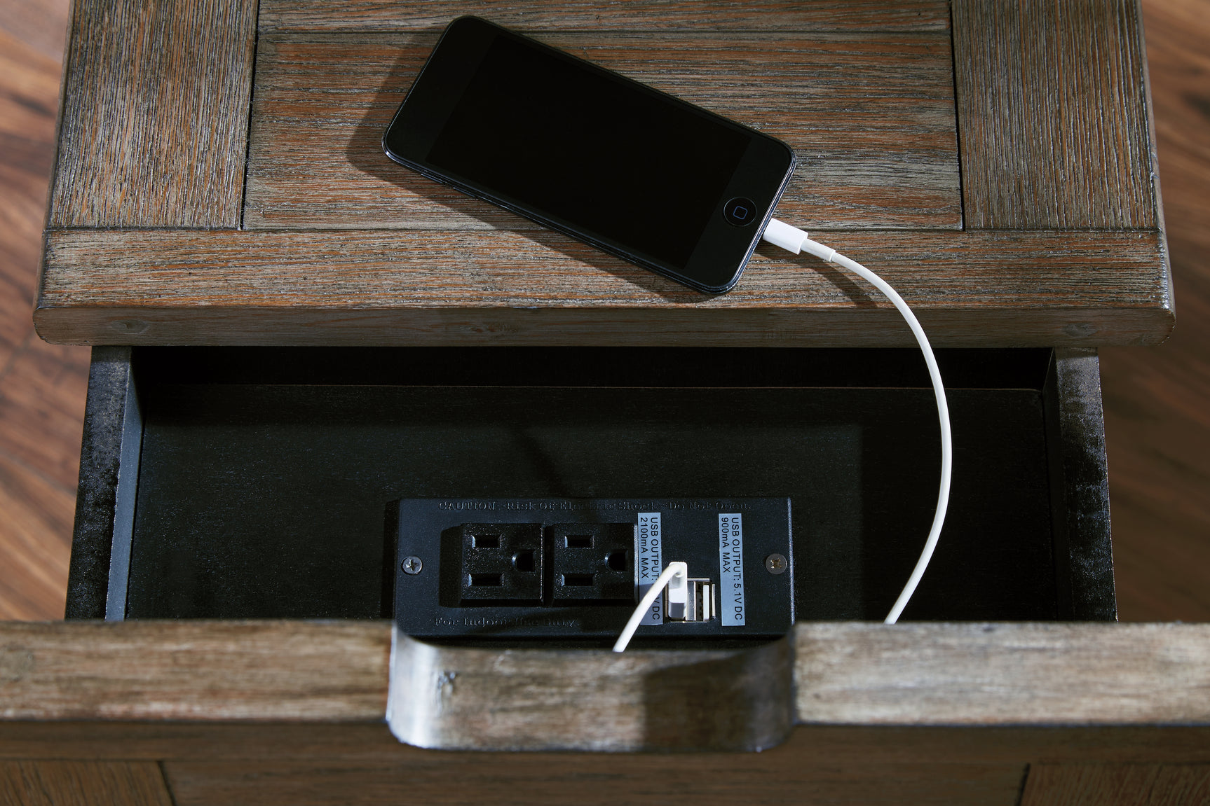 Tyler Creek Chairside End Table with USB Ports & Outlets - Tampa Furniture Outlet