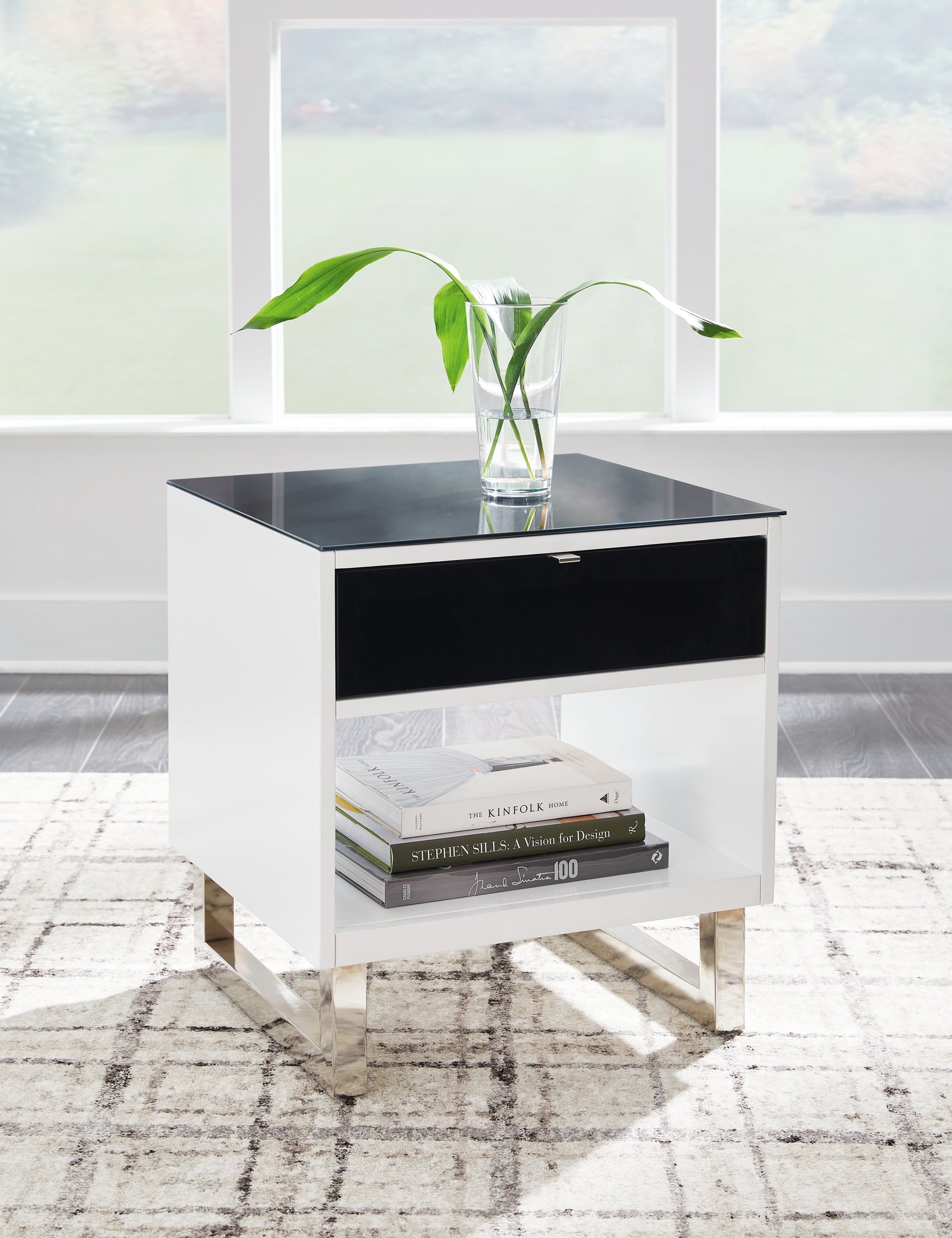 Gardoni End Table - Tampa Furniture Outlet