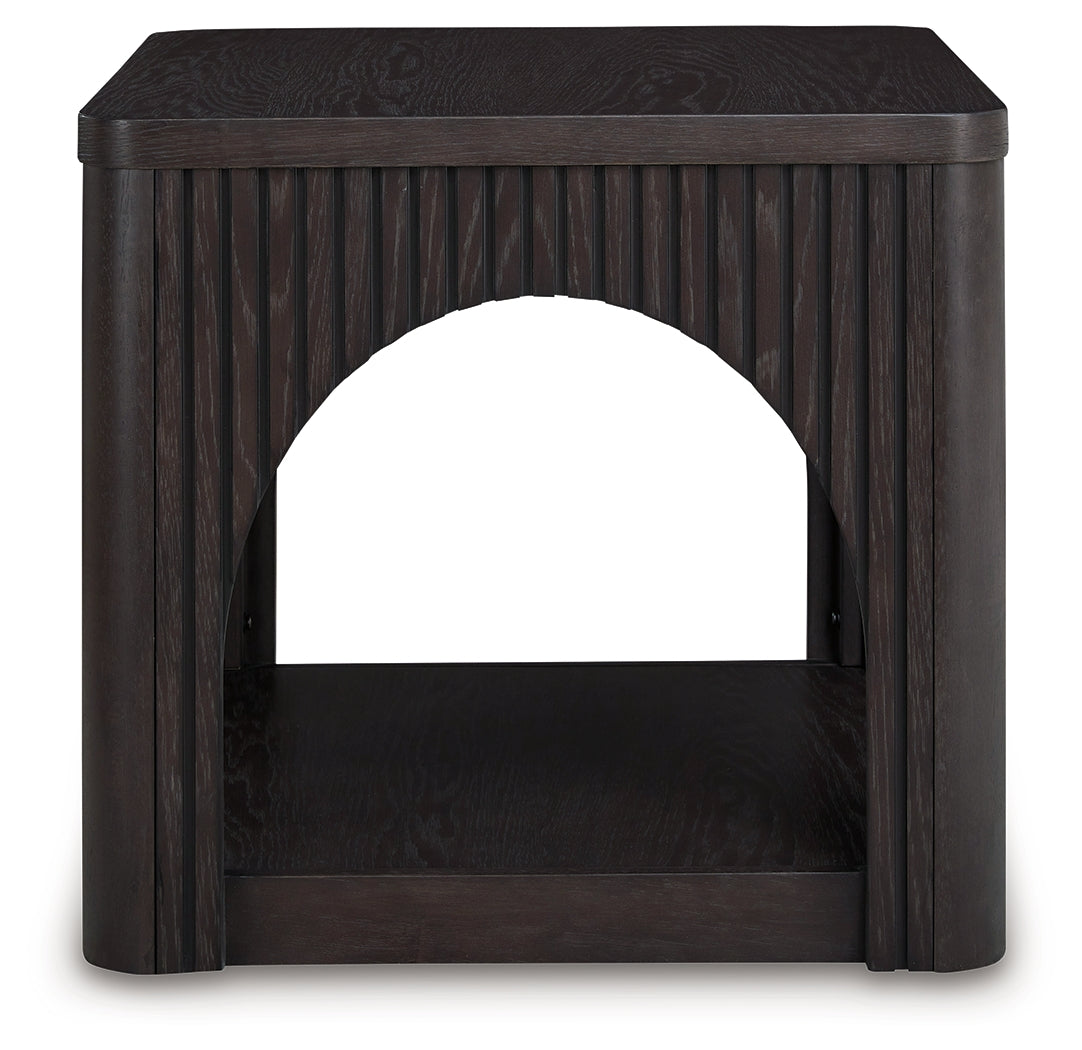 Yellink End Table - Tampa Furniture Outlet