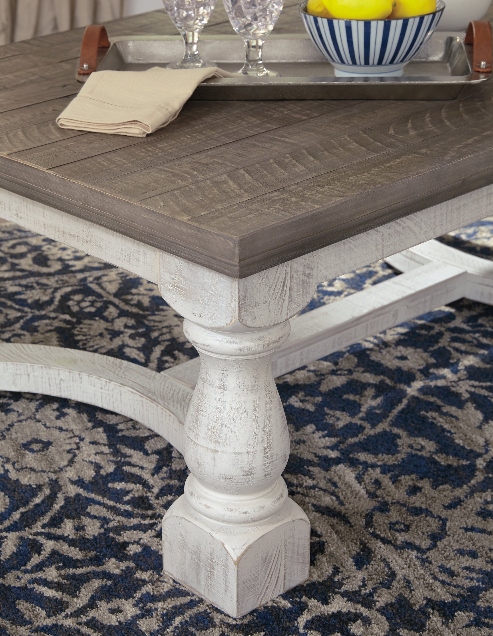 Havalance Coffee Table - Tampa Furniture Outlet