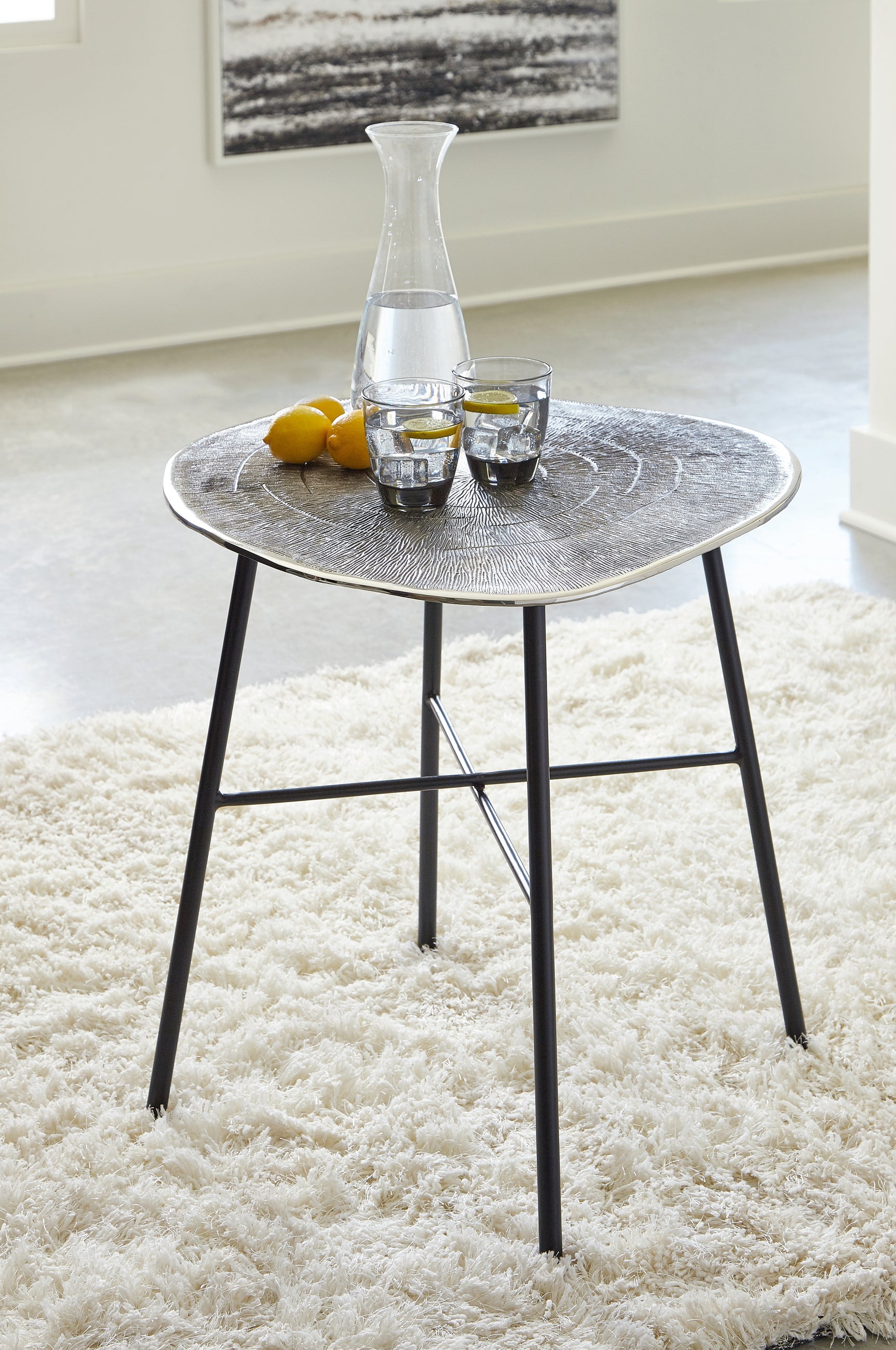 Laverford End Table - Tampa Furniture Outlet