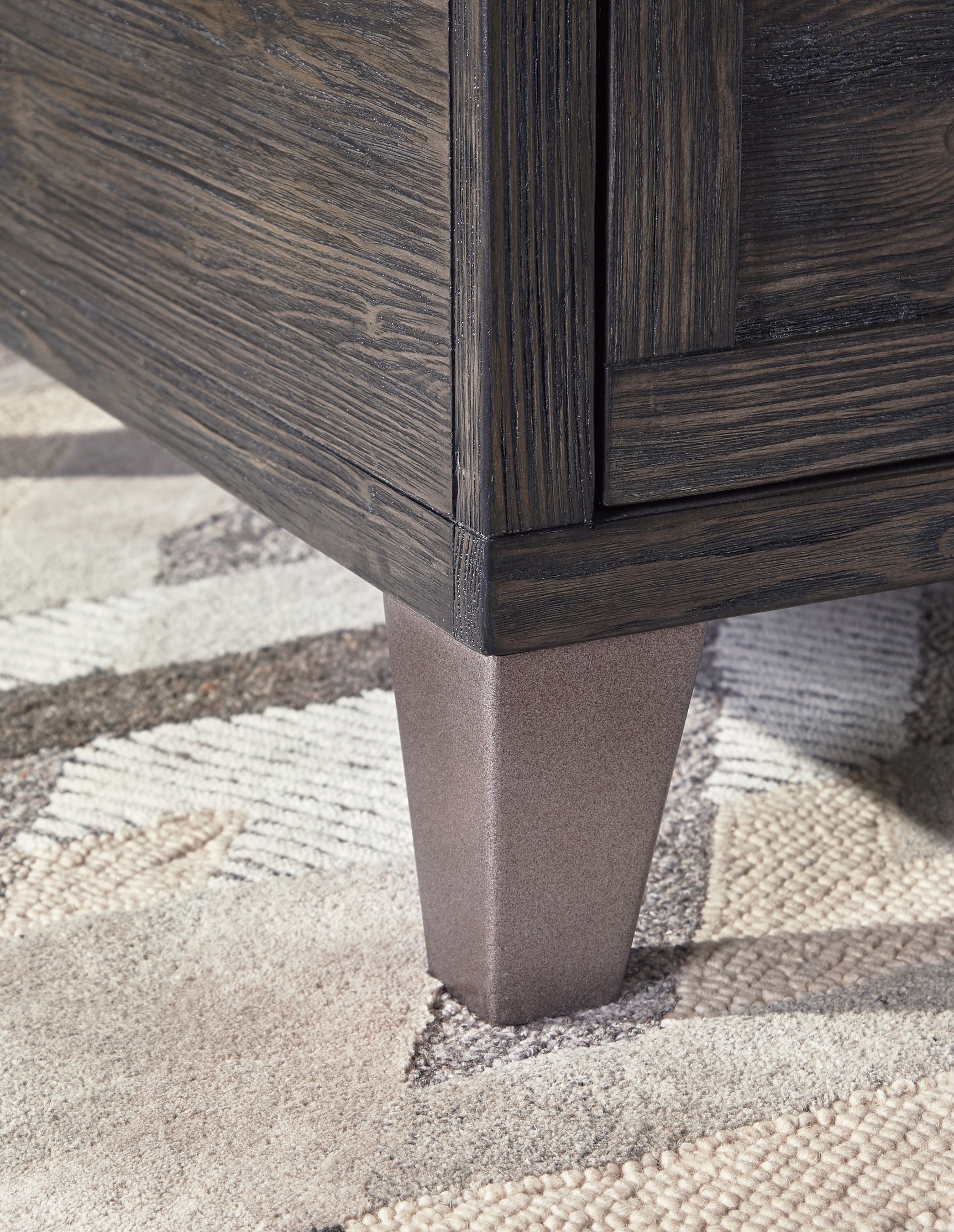 Todoe Coffee Table with Lift Top - Tampa Furniture Outlet