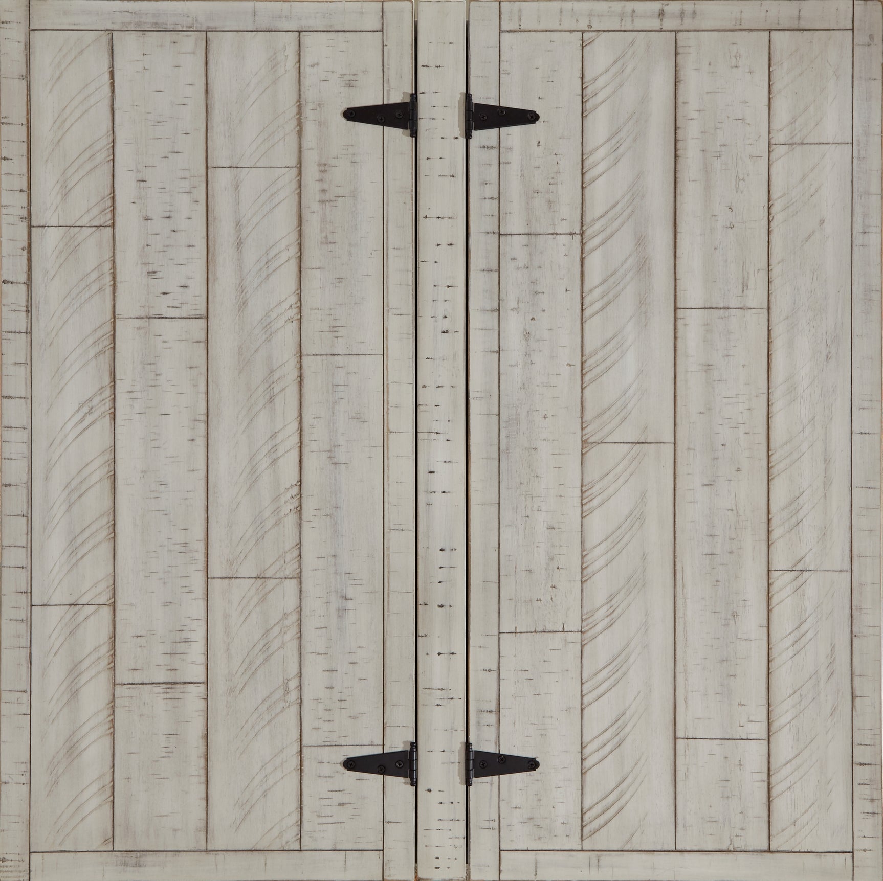 Carynhurst Coffee Table - Tampa Furniture Outlet