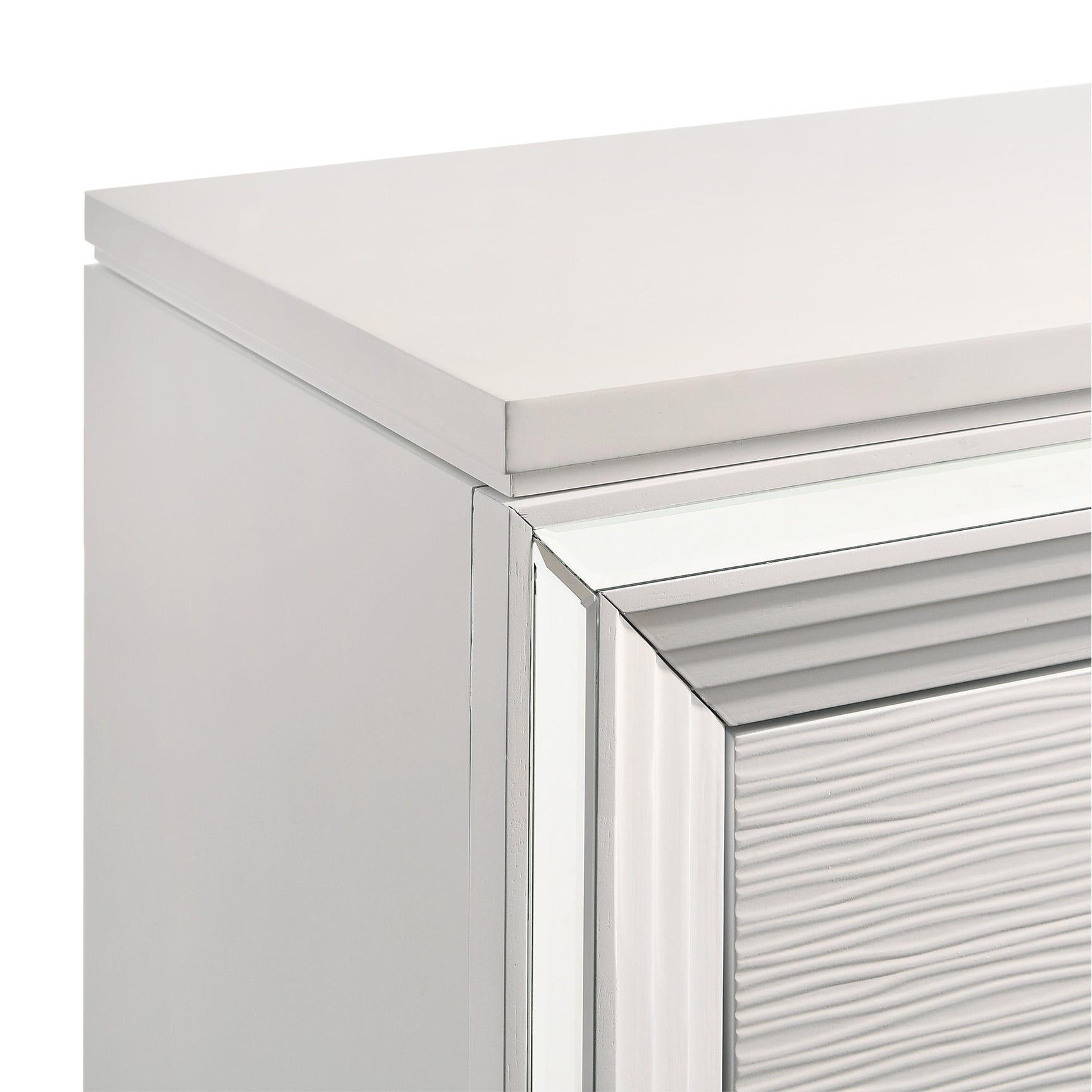 Twenty Nine Chest White - Tampa Furniture Outlet