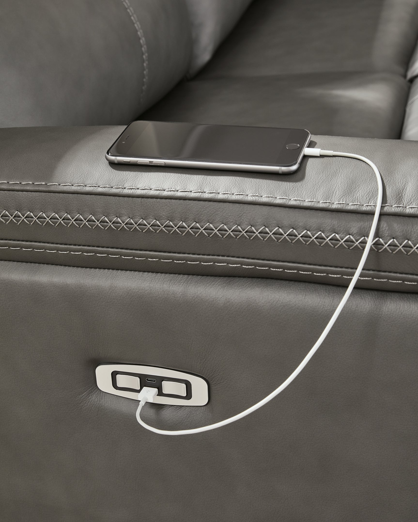 Bleckley Sectional - Tampa Furniture Outlet