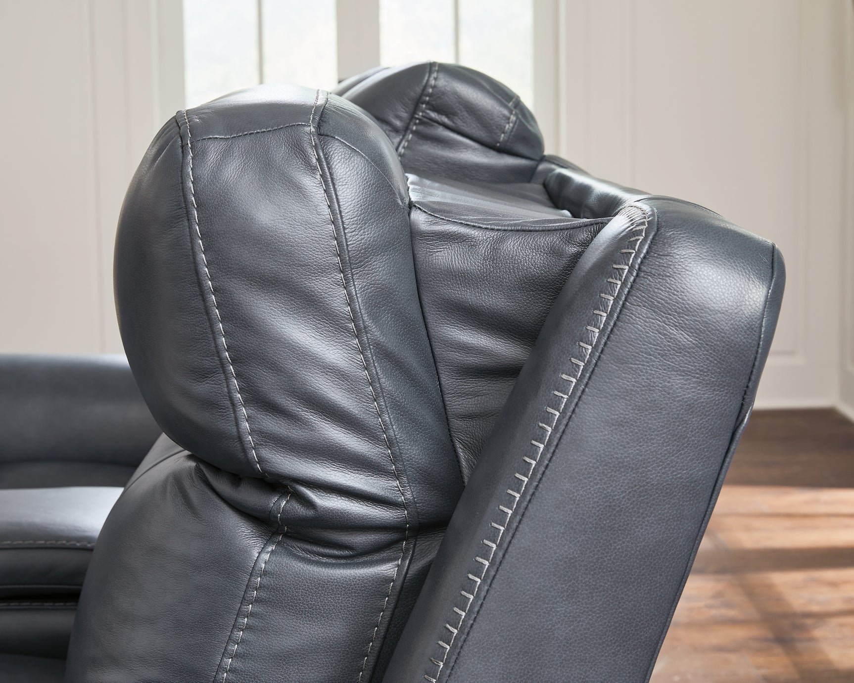 Next Move Living Room - Tampa Furniture Outlet