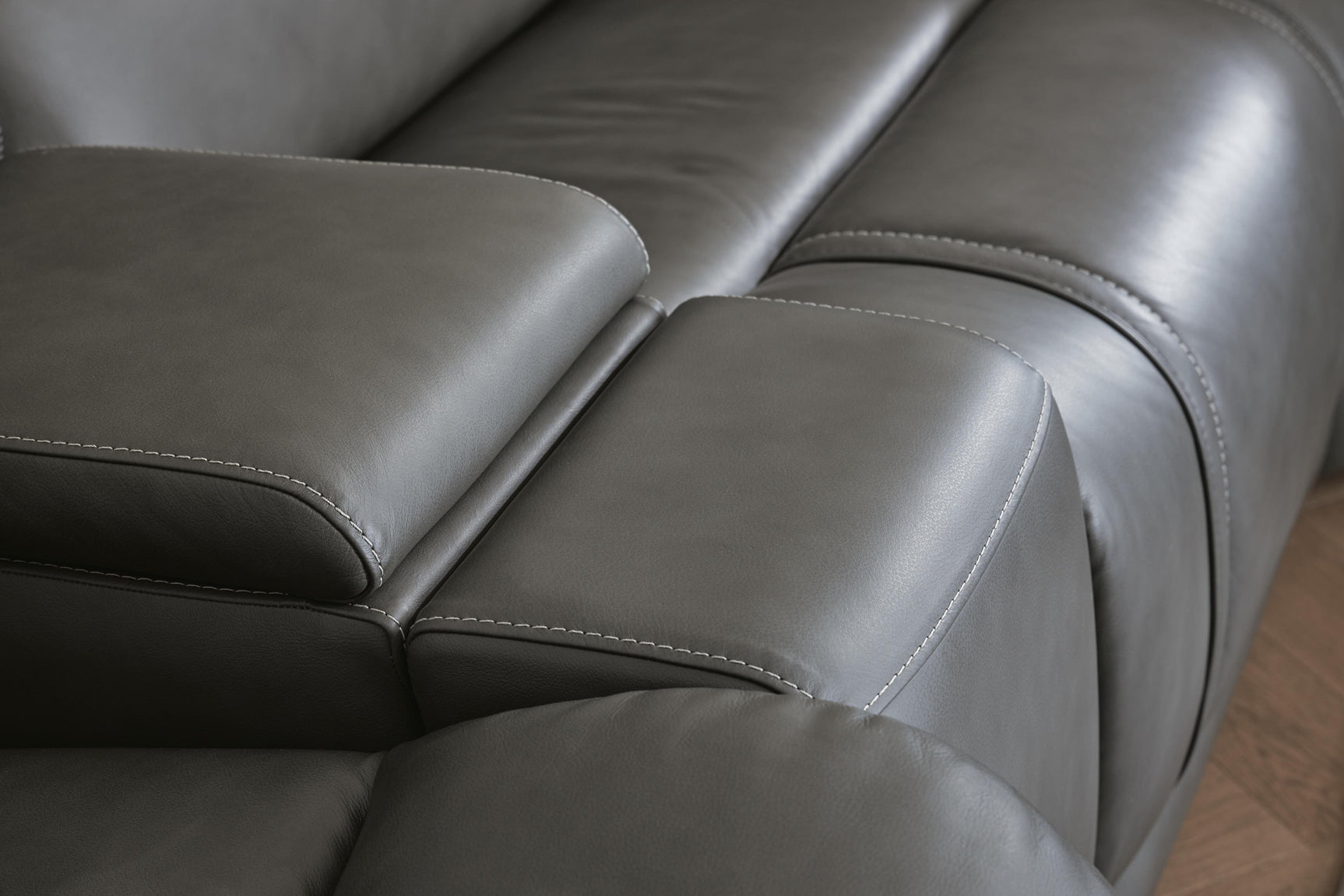 5Z - Pittson Sectional - Tampa Furniture Outlet