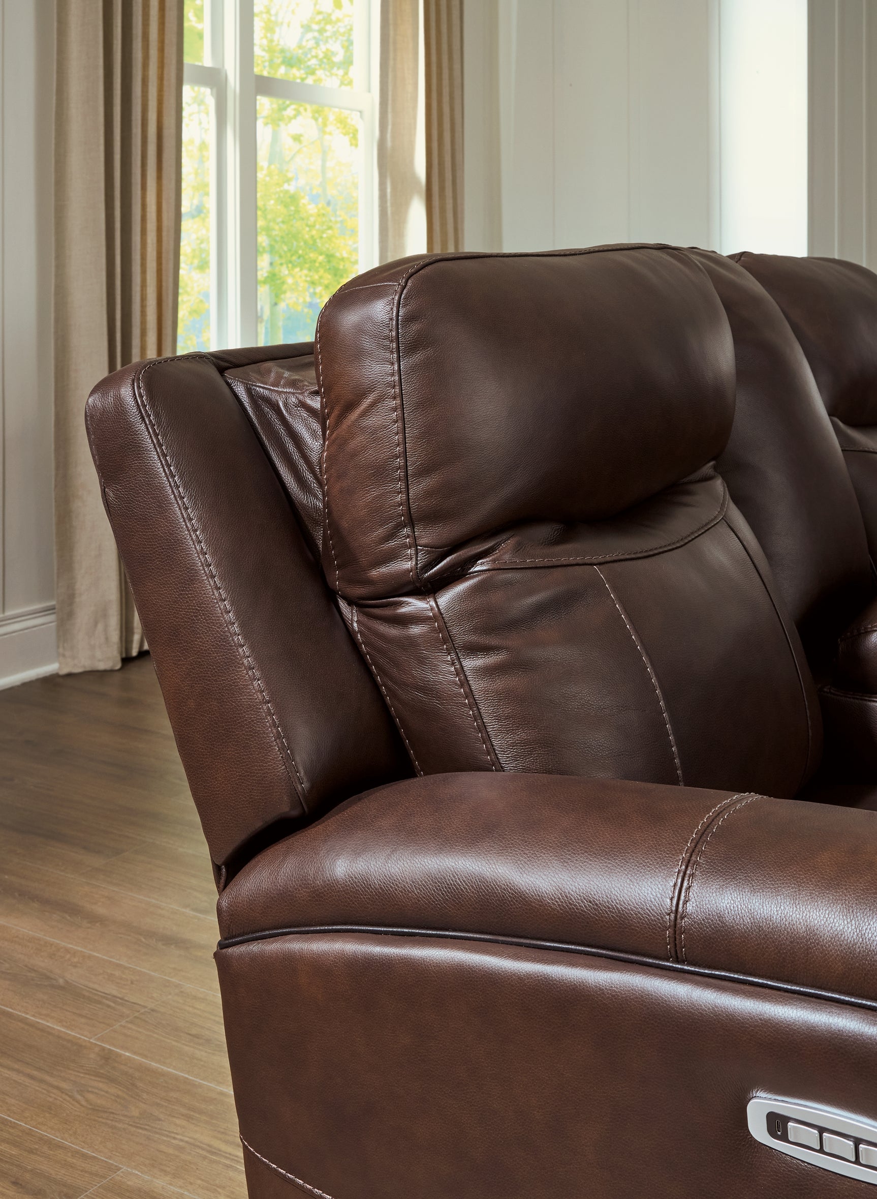Gravier Living Room - Tampa Furniture Outlet
