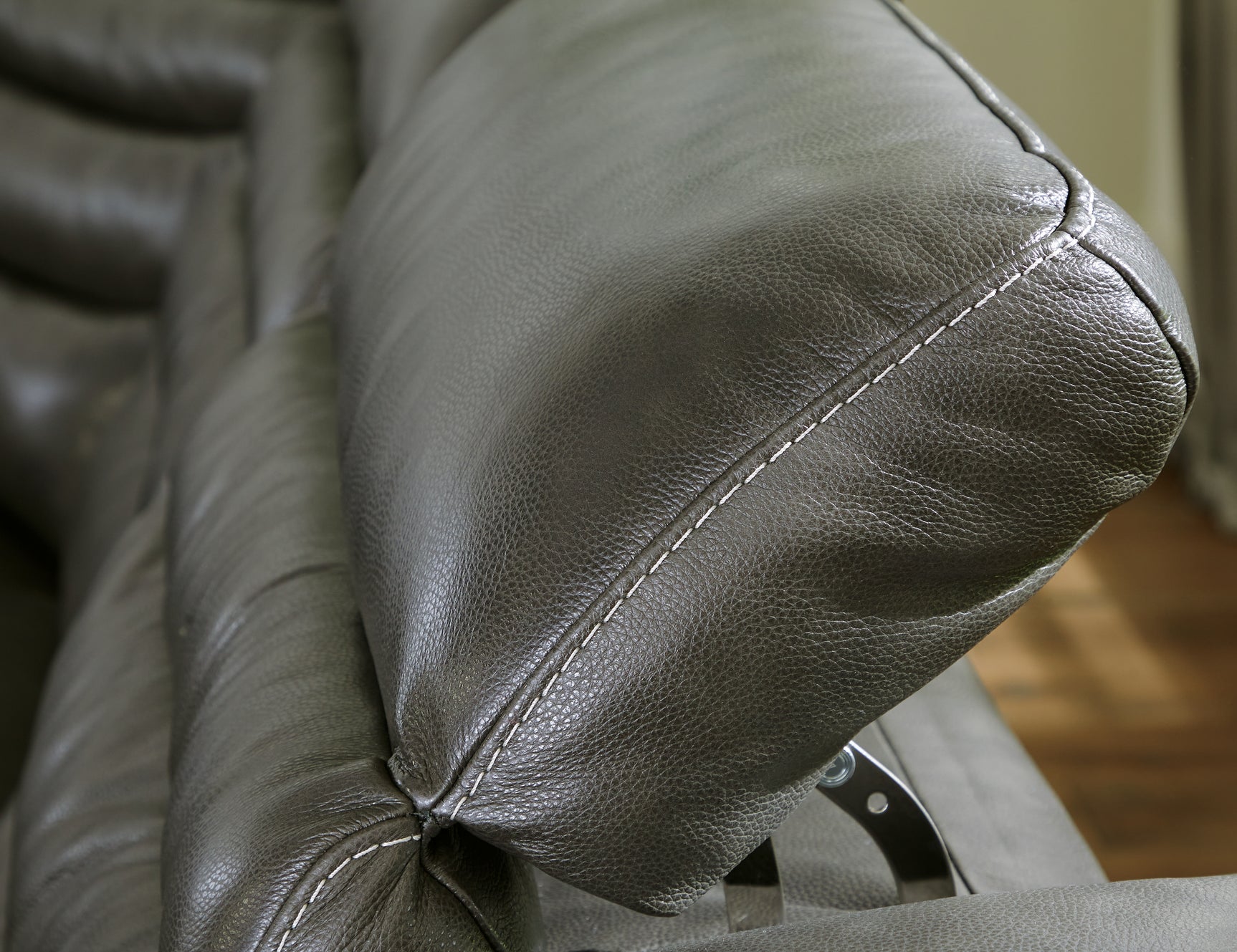 Center Line Sectional - Tampa Furniture Outlet