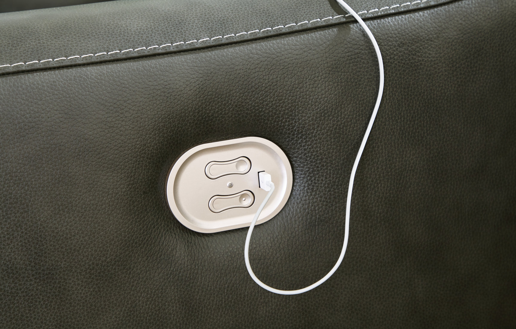 Center Line Sectional - Tampa Furniture Outlet