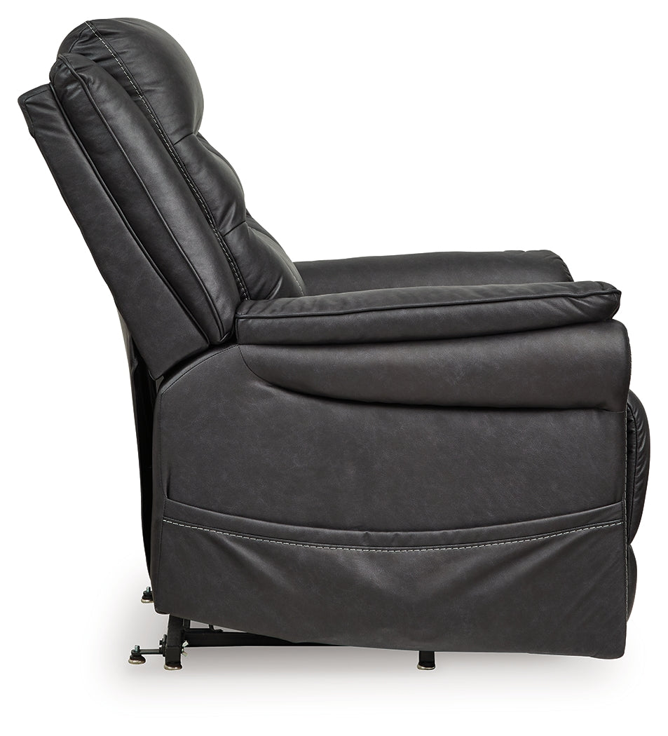 Oatman Living Room - Tampa Furniture Outlet