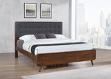 Robyn Wood Eastern King Platform Bed Dark Walnut - Tampa Furniture Outlet