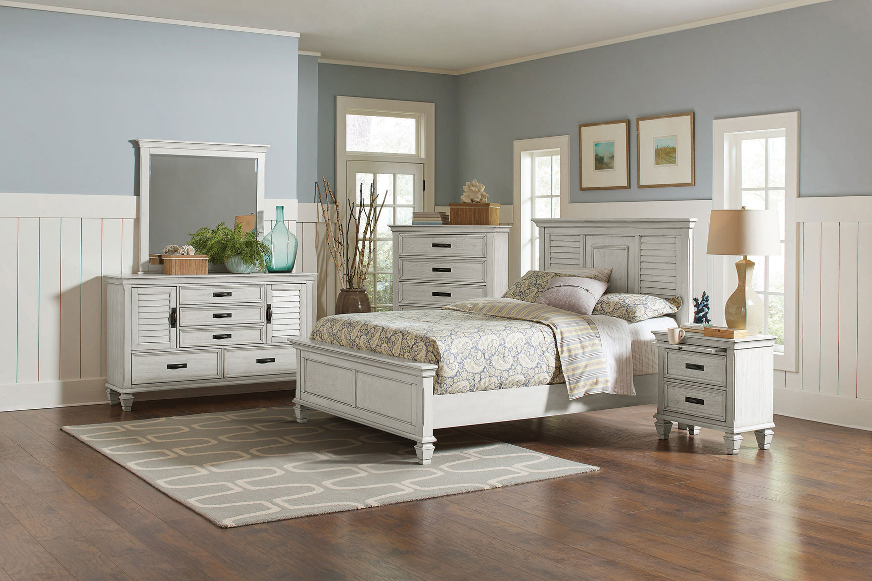 Tampa Furniture Outlet - Coaster - Franco 5-piece Eastern King Bedroom Set Distressed White - 205331KE-S5