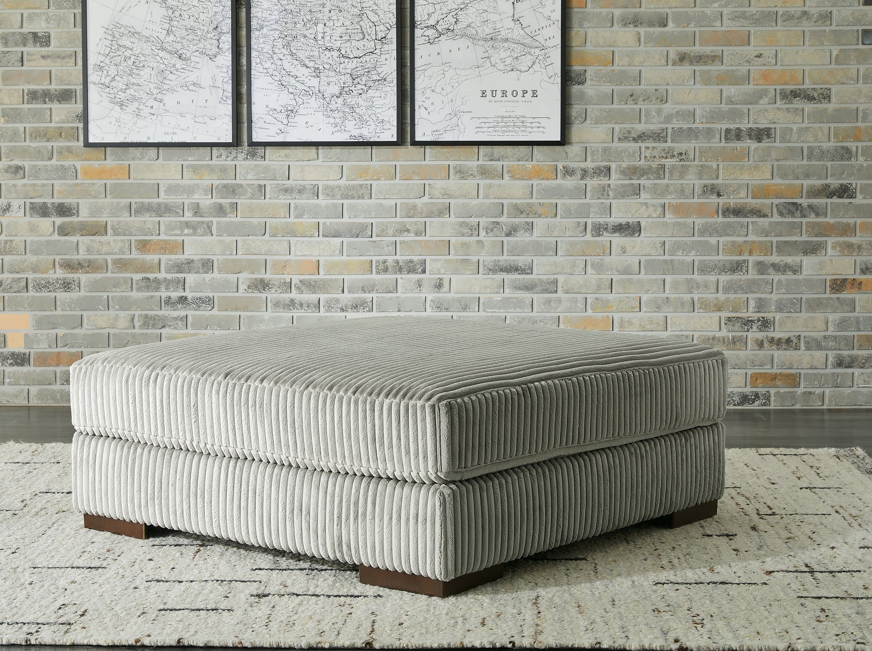 Lindyn Living Room - Tampa Furniture Outlet