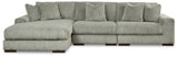Lindyn Sectional