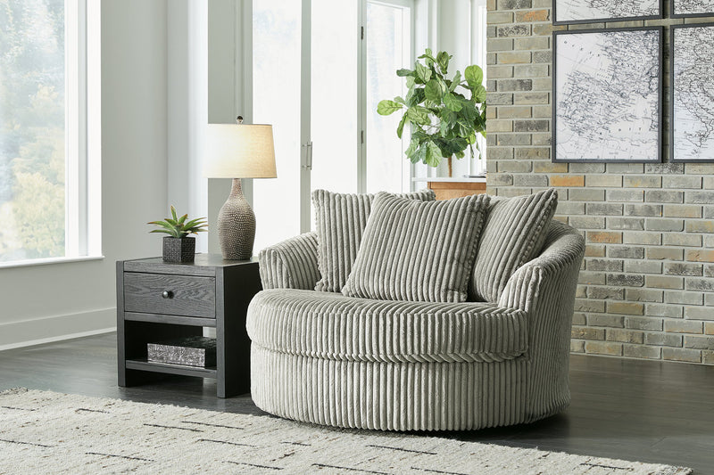 Lindyn Living Room - Tampa Furniture Outlet