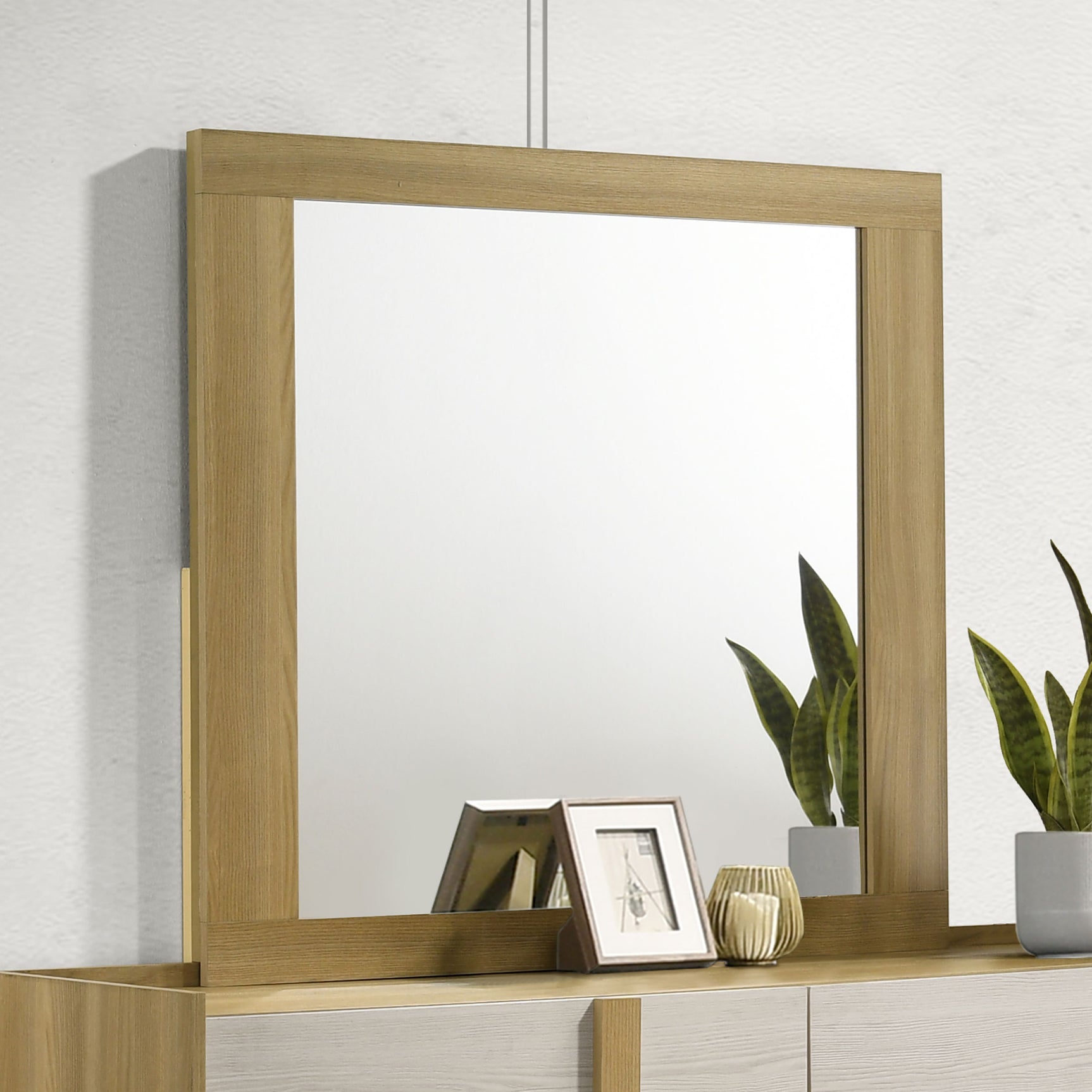 Hyland Dresser Mirror Natural - Tampa Furniture Outlet