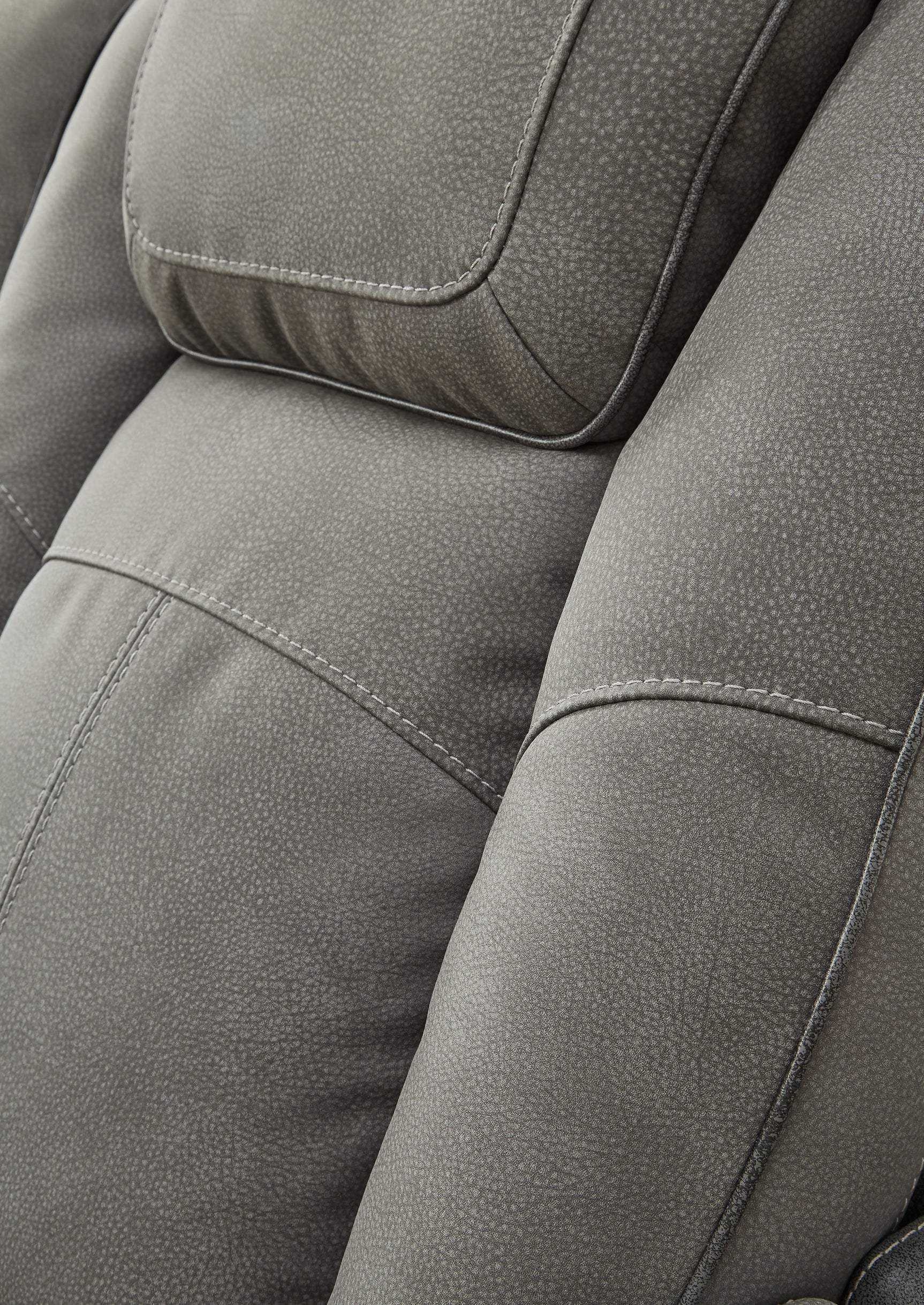 Next-Gen DuraPella Living Room - Tampa Furniture Outlet