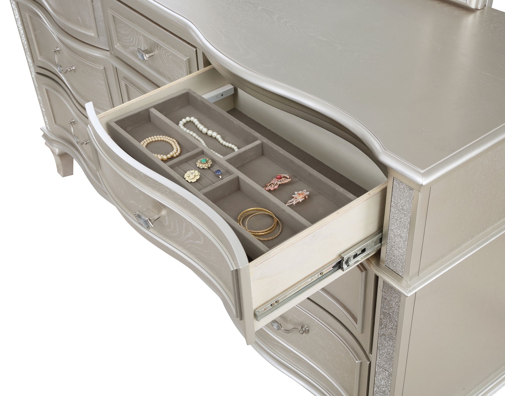 Evangeline 9-drawer Dresser Silver Oak - Tampa Furniture Outlet