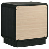 Cavelle 4-piece Eastern King Bedroom Set Black - Tampa Furniture Outlet