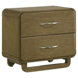 Amsbury 4-piece Queen Bedroom Set Nutmeg - Tampa Furniture Outlet