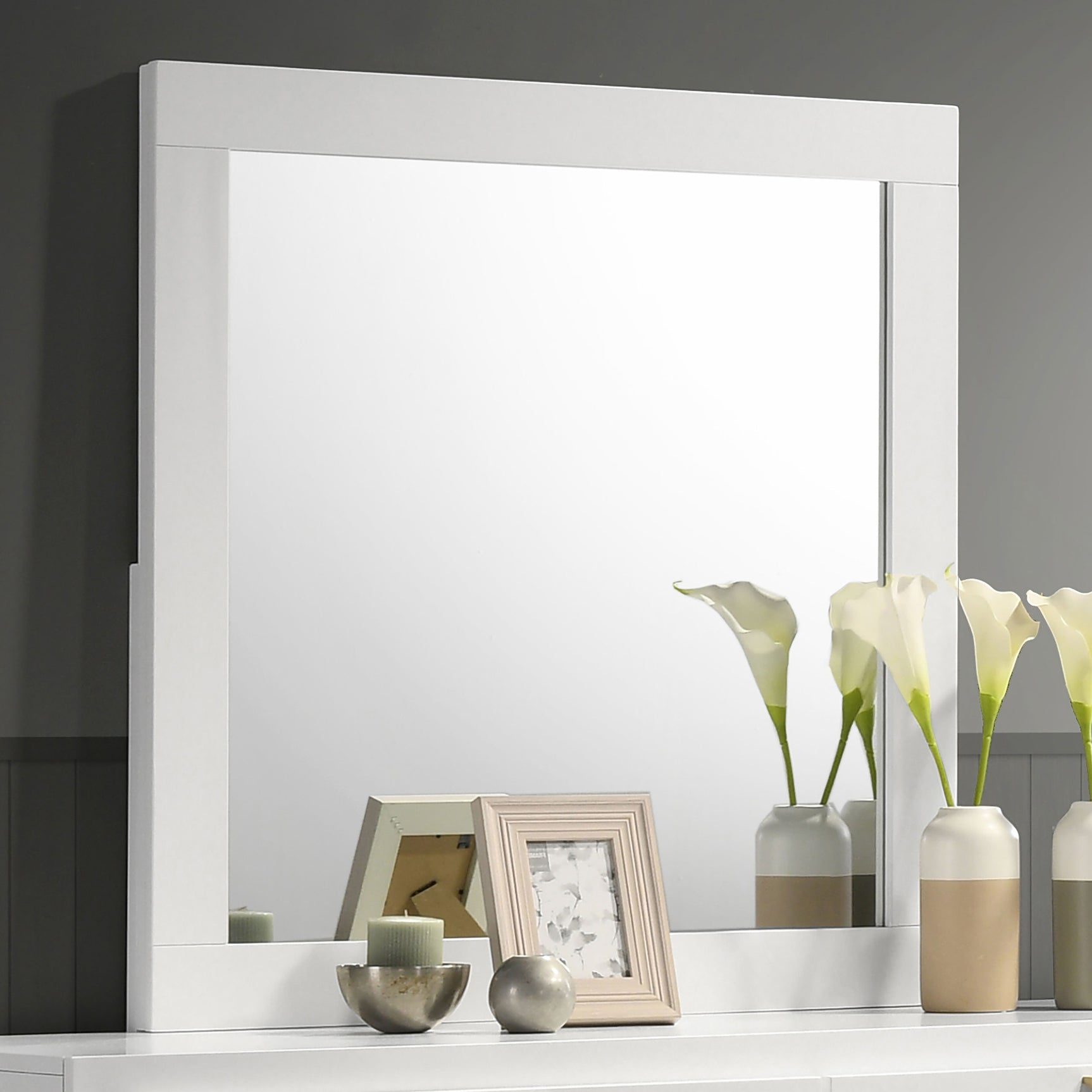 Caraway Dresser Mirror White - Tampa Furniture Outlet