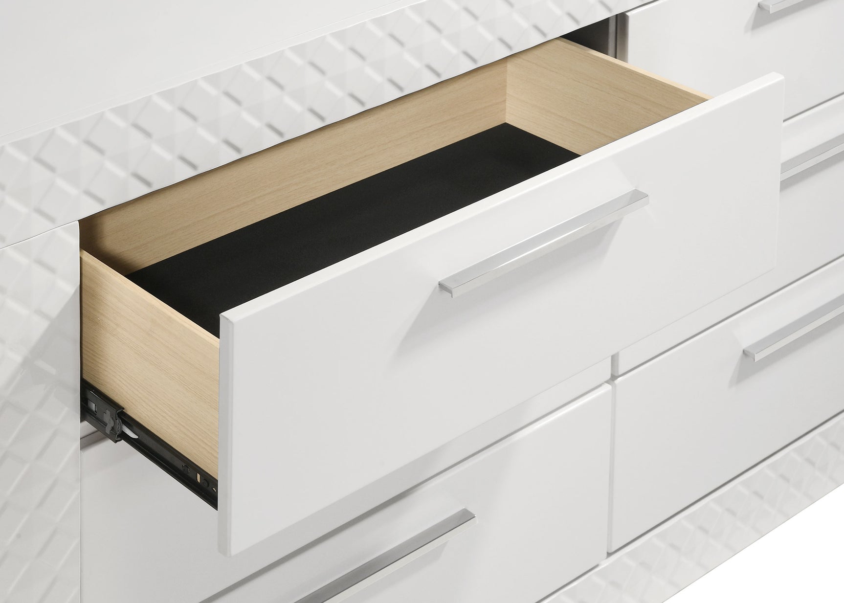 Ives 6-drawer Dresser Cabinet White High Gloss - Tampa Furniture Outlet