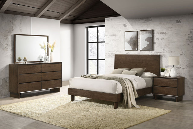 Tampa Furniture Outlet - Coaster - Glenwood 4-piece Eastern King Bedroom Set Warm Brown - 225011KE-S4